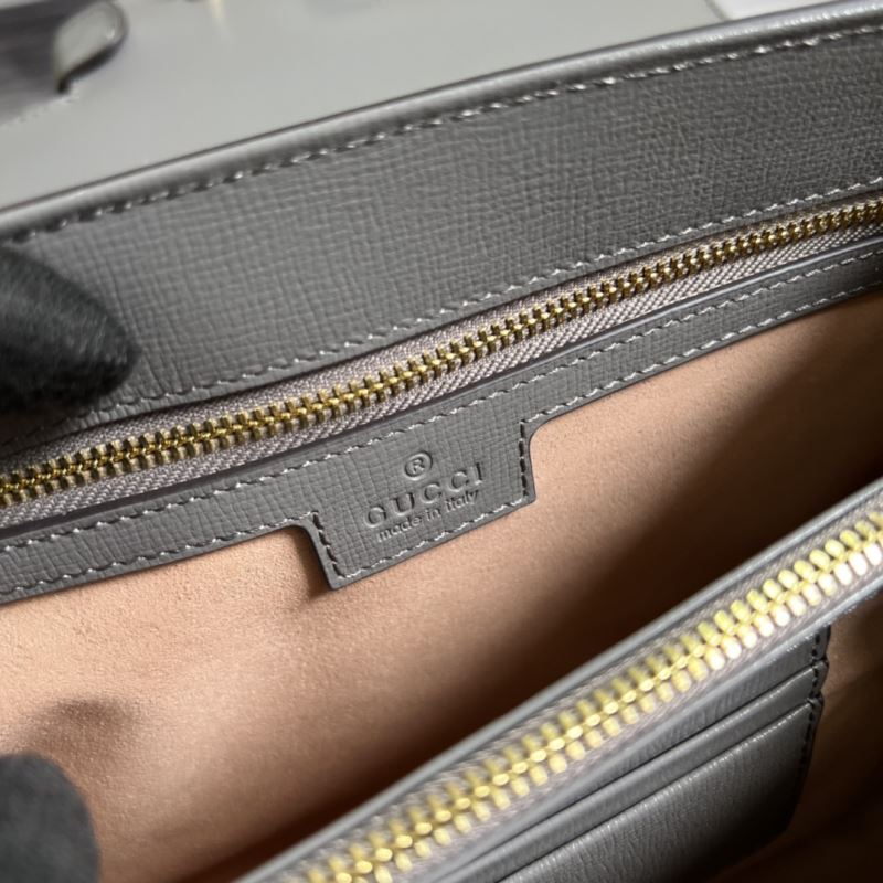 Gvc*1 horsebit bags